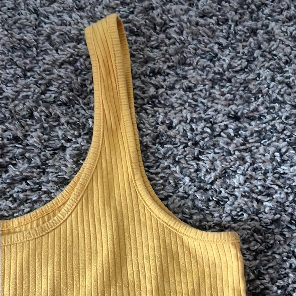 PacSun Mustard Ribbed Tank Top - Picture 3 of 5